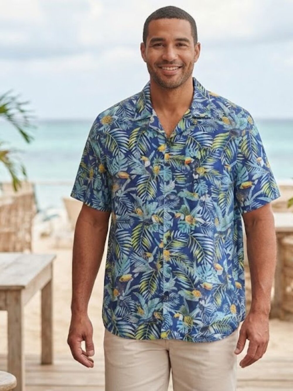 Caribbean Joe Blue Tropical Hawaiian Short Sleeve Shirt